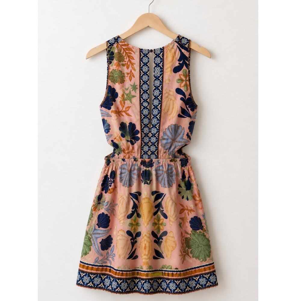 FARM Rio Tapestry Seashell Print Linen Blend Cutout Mini Dress Size Small - Picture 3 of 7